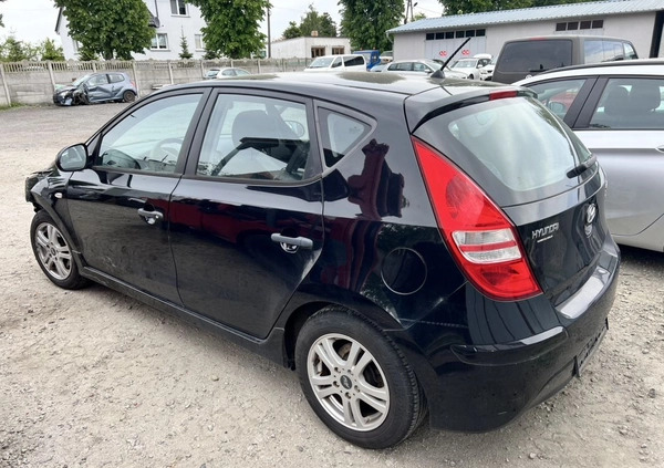 Hyundai I30 cena 10500 przebieg: 79771, rok produkcji 2012 z Krotoszyn małe 172